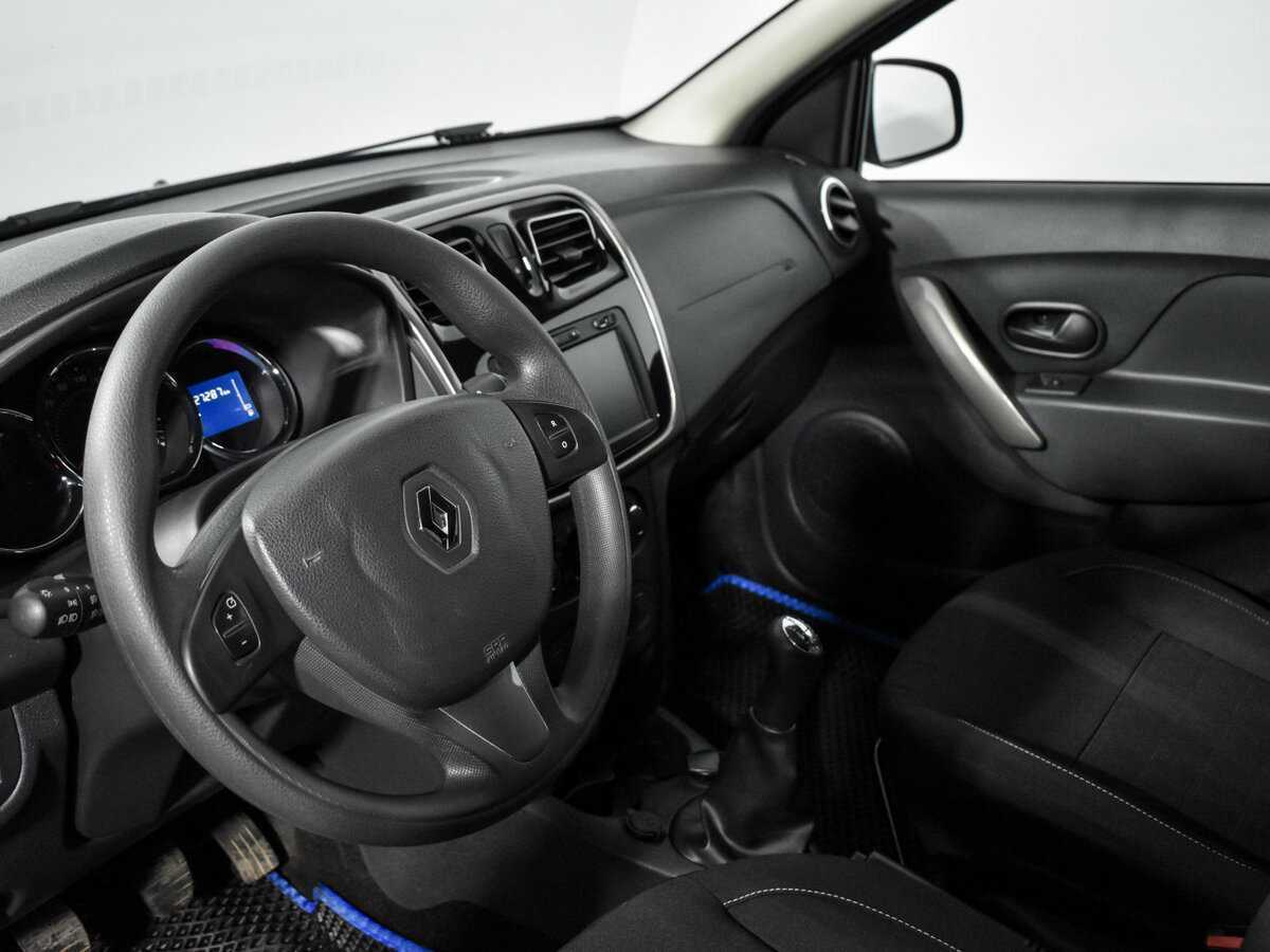 Renault Sandero б/у, 2018, Механическая. Фото: #8