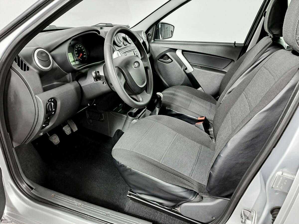 Lada (ВАЗ) Granta б/у, 2016, Механическая. Фото: #10