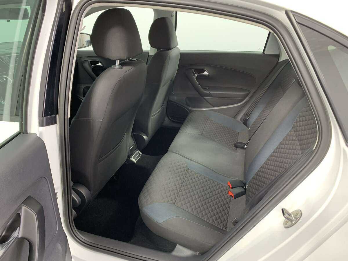 Volkswagen Polo б/у, 2020, Автоматическая. Фото: #6