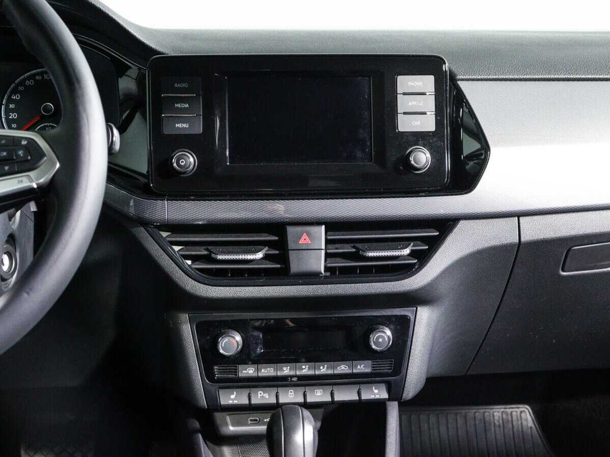 Volkswagen Polo б/у, 2021, Автоматическая. Фото: #10