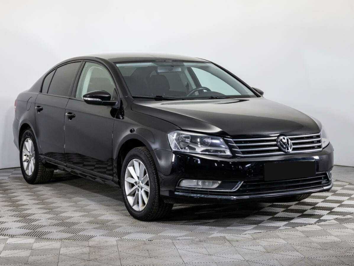 Volkswagen Passat б/у, 2013, Механическая. Фото: #2