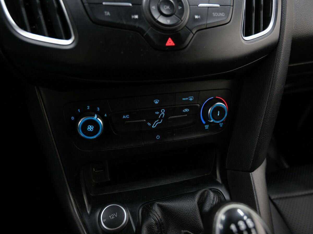 Ford Focus б/у, 2016, Механическая. Фото: #19