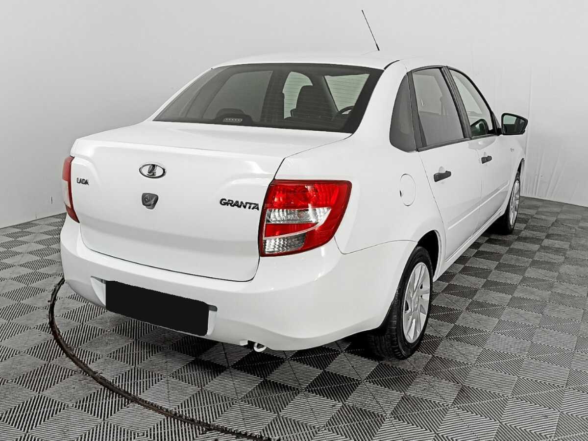 Lada (ВАЗ) Granta б/у, 2018, Механическая. Фото: #3