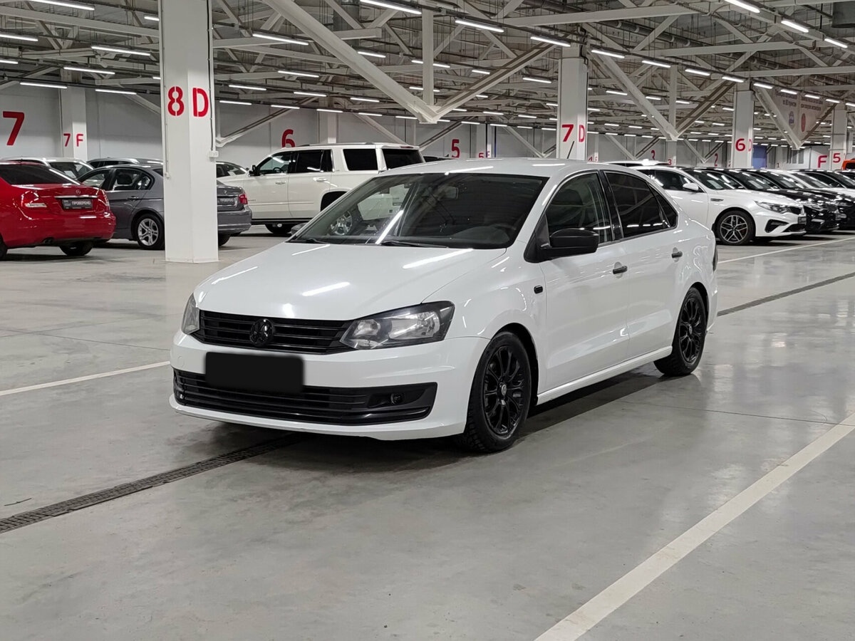 Volkswagen Polo б/у, 2017, Механическая. Посмотреть фото