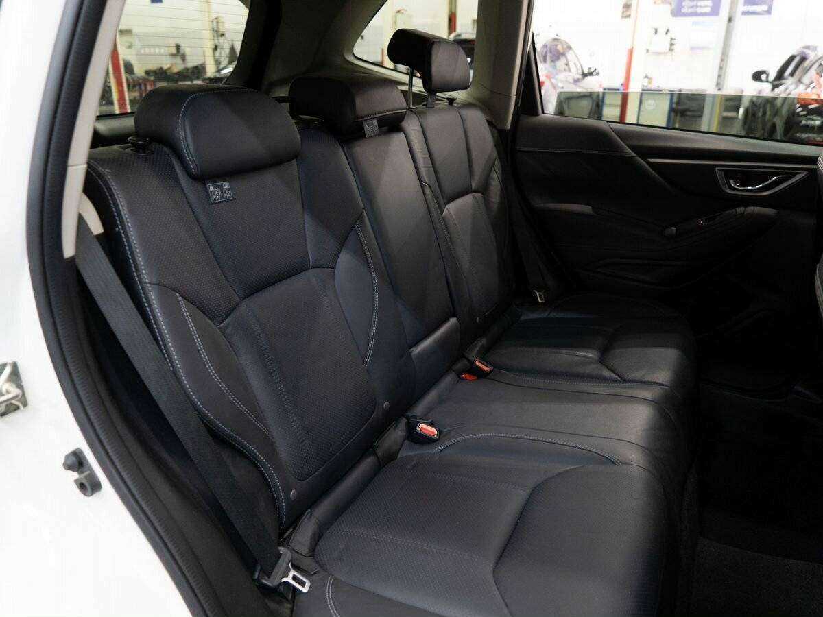 Subaru Forester б/у, 2019, Вариатор. Фото: #8