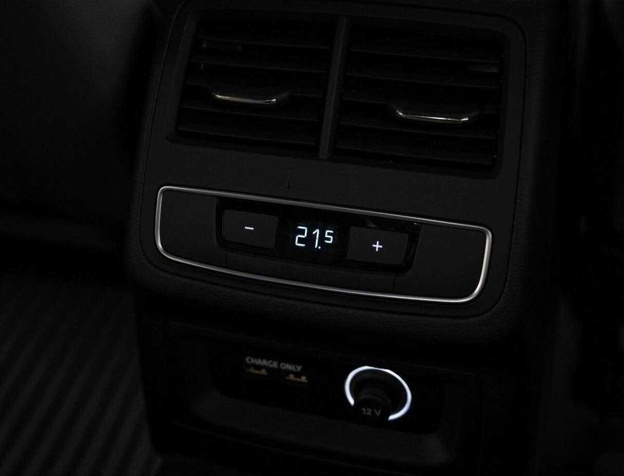 Audi A4 б/у, 2019, Роботизированная. Фото: #10