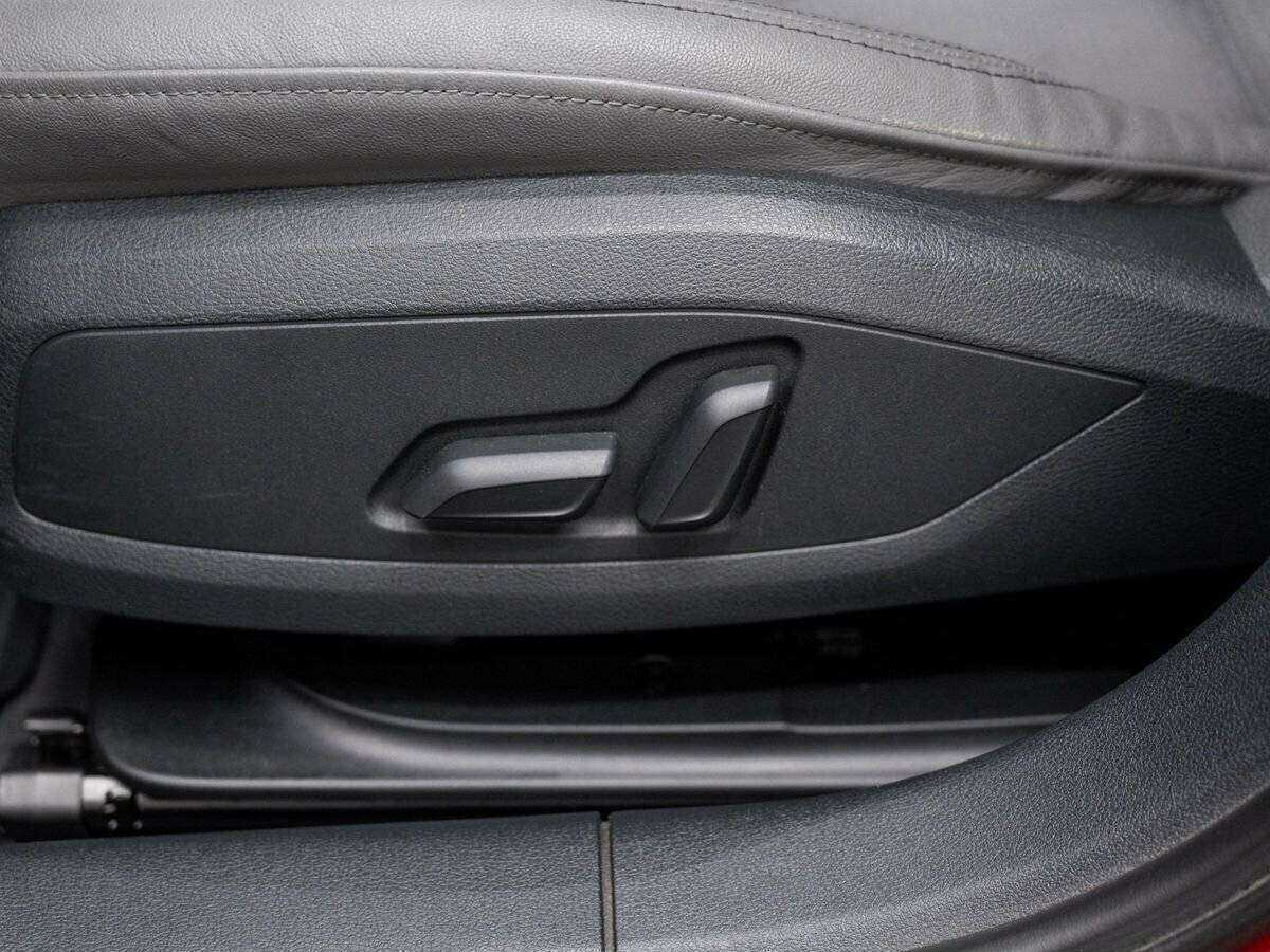 Audi A4 б/у, 2019, Роботизированная. Фото: #17