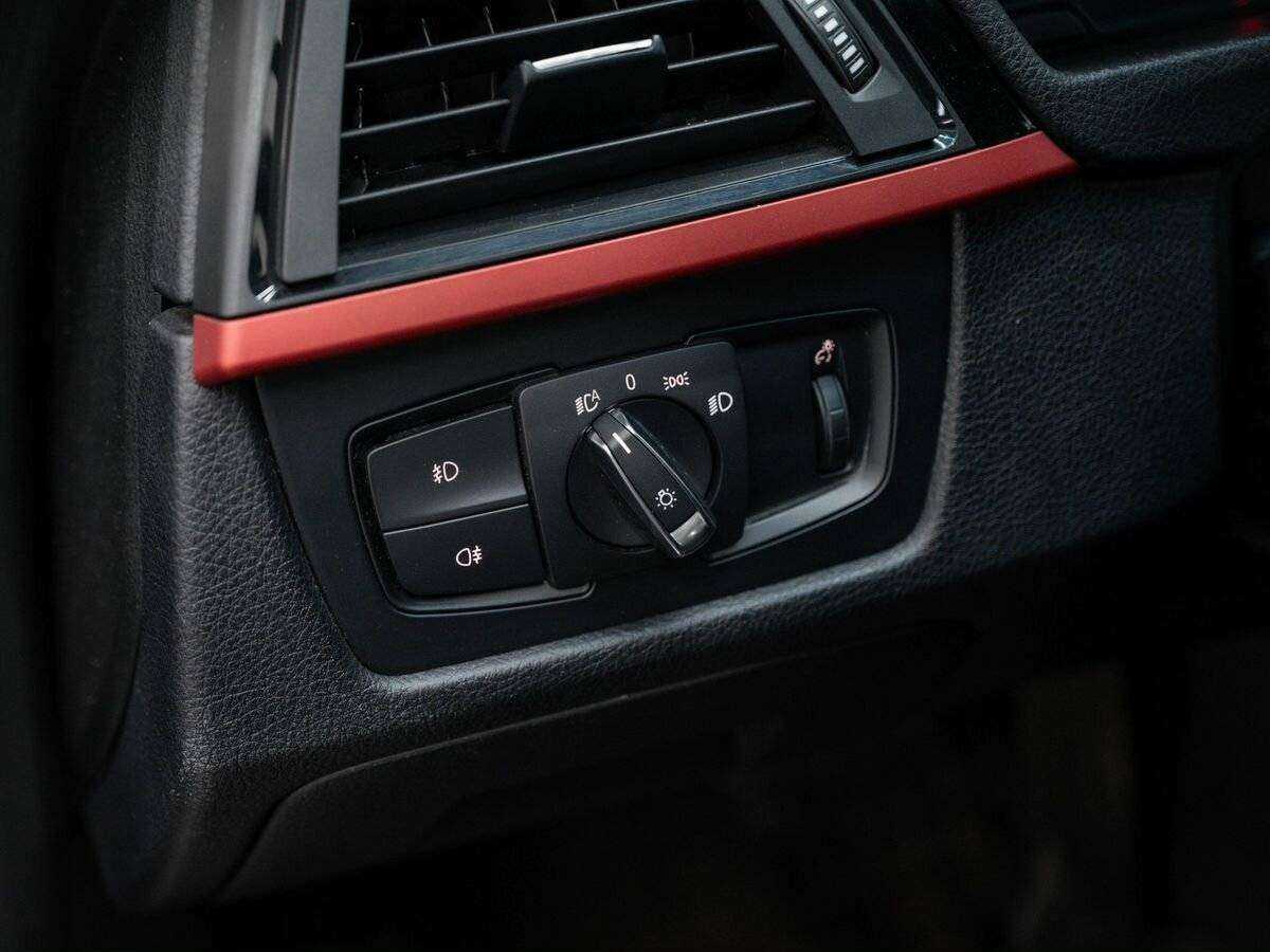 BMW 3 серии б/у, 2013, Автоматическая. Фото: #18