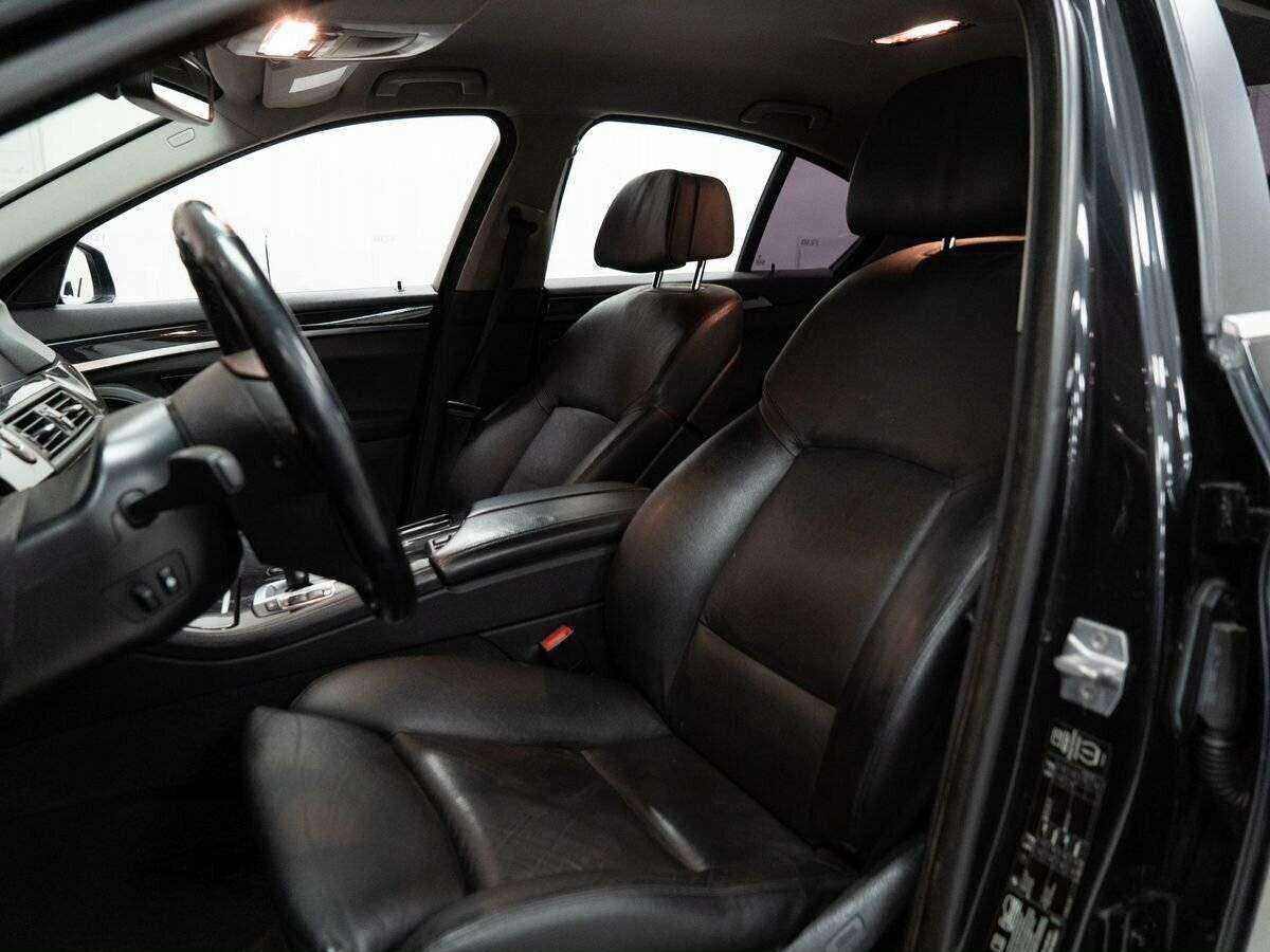 BMW 5 серии б/у, 2013, Автоматическая. Фото: #5