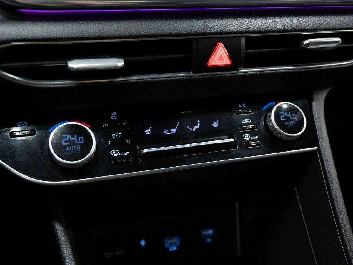 Hyundai Sonata б/у, 2021, Автоматическая. Фото: #17