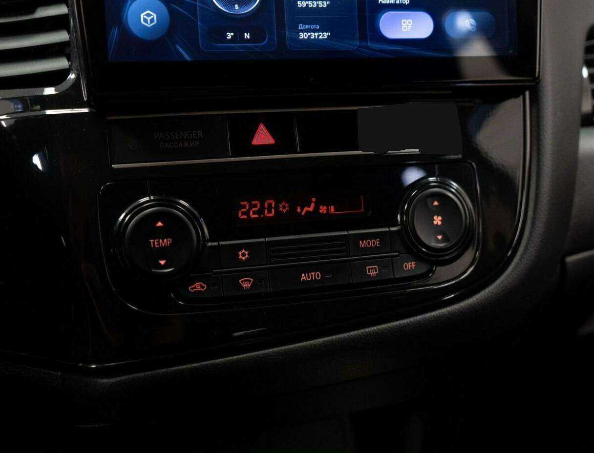 Mitsubishi Outlander б/у, 2018, Вариатор. Фото: #12