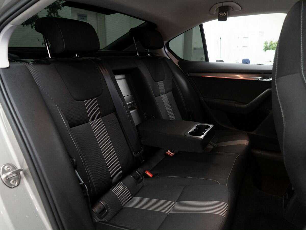 Skoda Octavia б/у, 2018, Роботизированная. Фото: #7