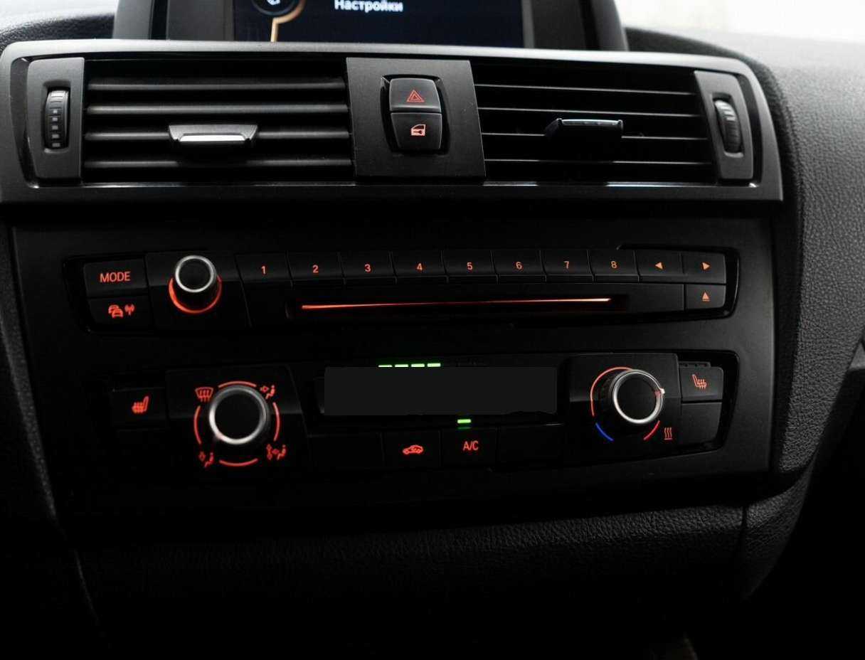 BMW 1 серии б/у, 2012, Автоматическая. Фото: #12