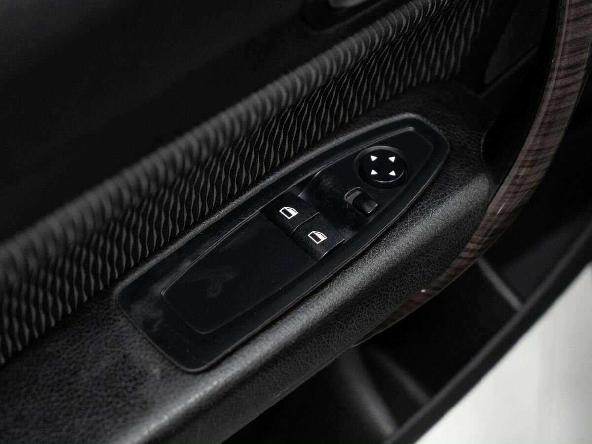 BMW 1 серии б/у, 2012, Автоматическая. Фото: #13