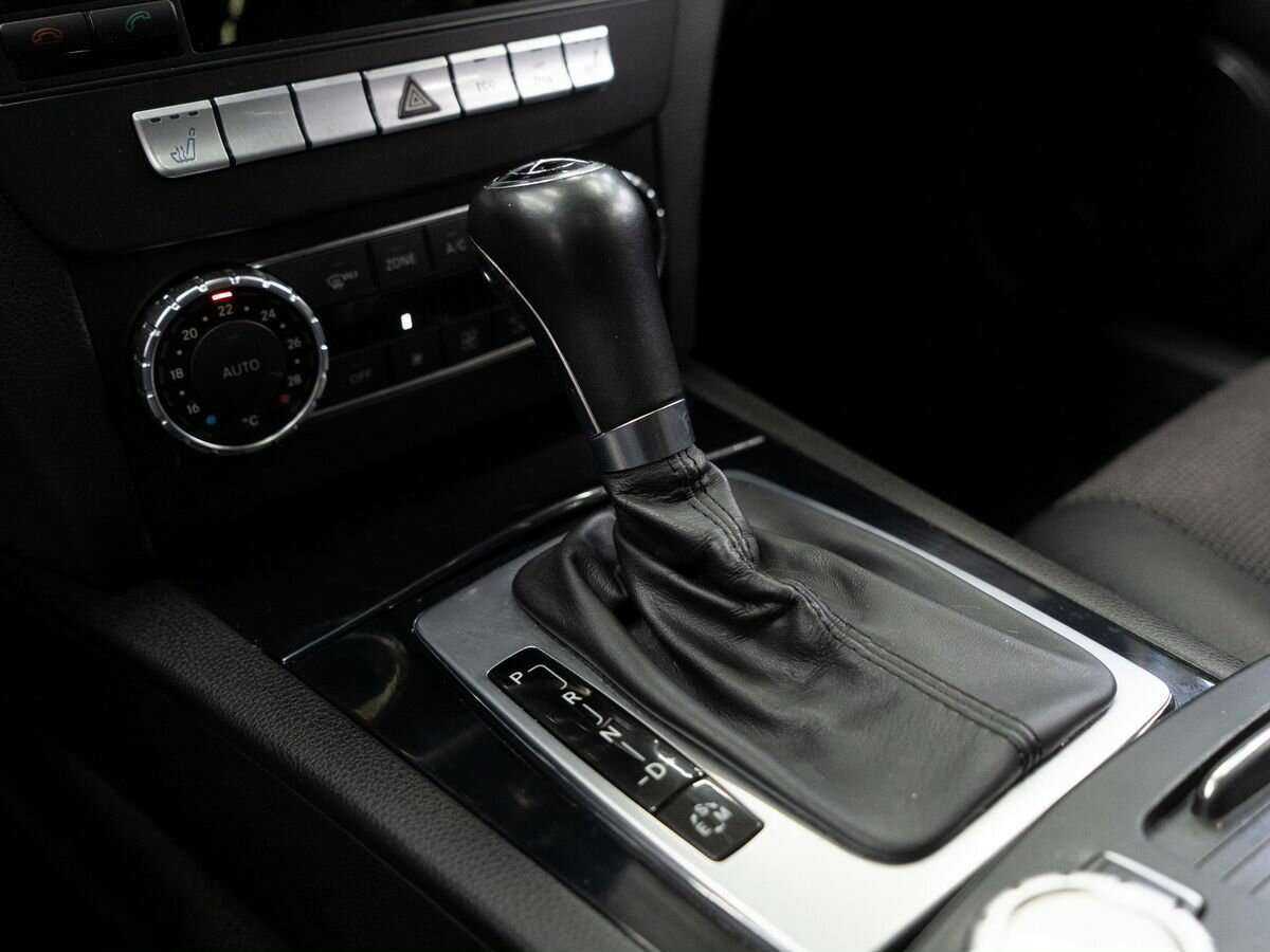 Mercedes-Benz C-Класс б/у, 2012, Автоматическая. Фото: #12