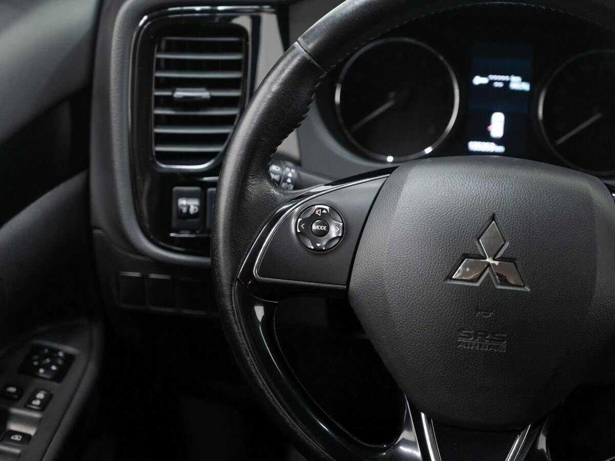 Mitsubishi Outlander б/у, 2019, Вариатор. Фото: #14