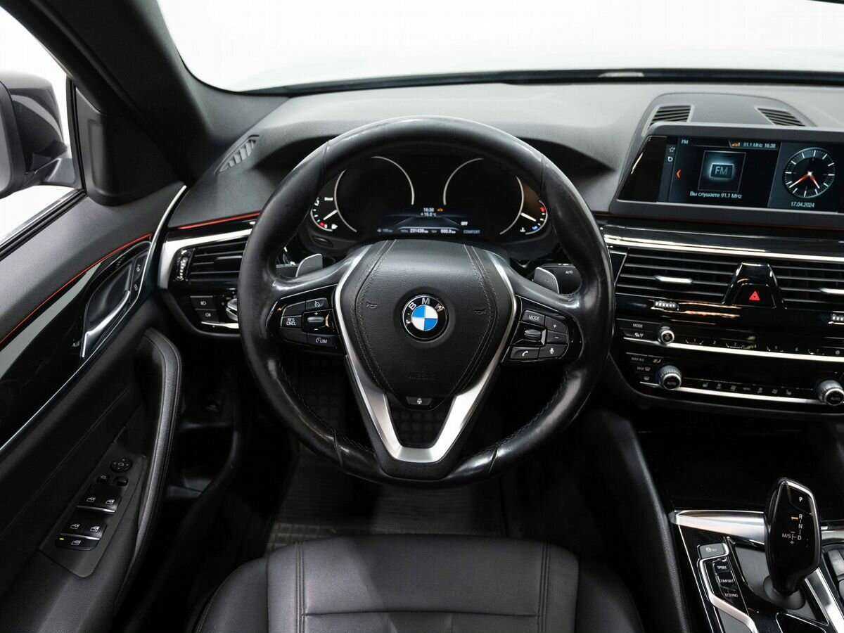 BMW 5 серии б/у, 2019, Автоматическая. Фото: #13
