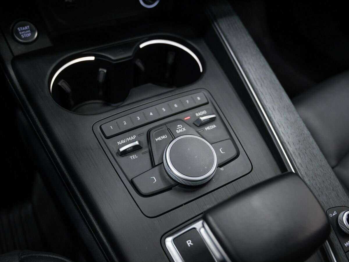 Audi A4 б/у, 2017, Роботизированная. Фото: #22