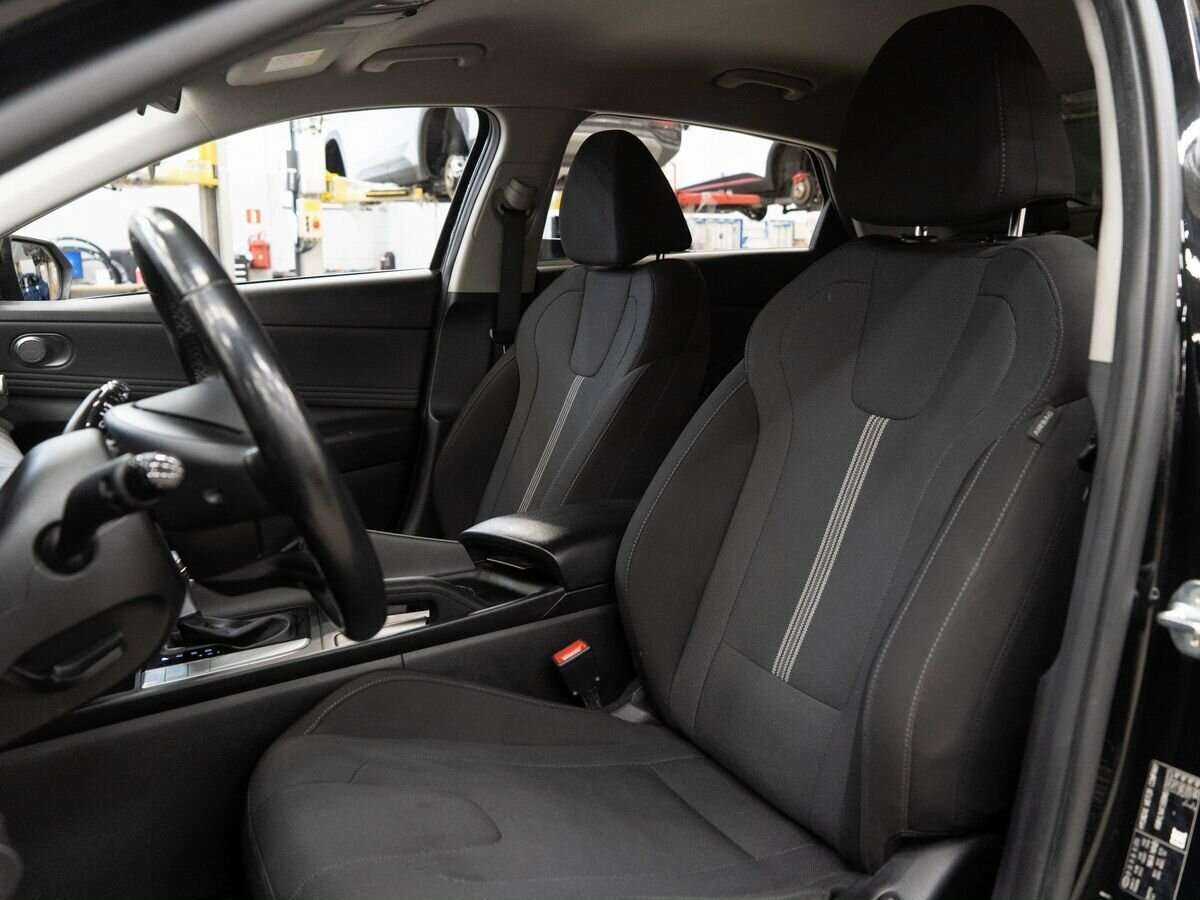 Hyundai Elantra б/у, 2021, Автоматическая. Фото: #5