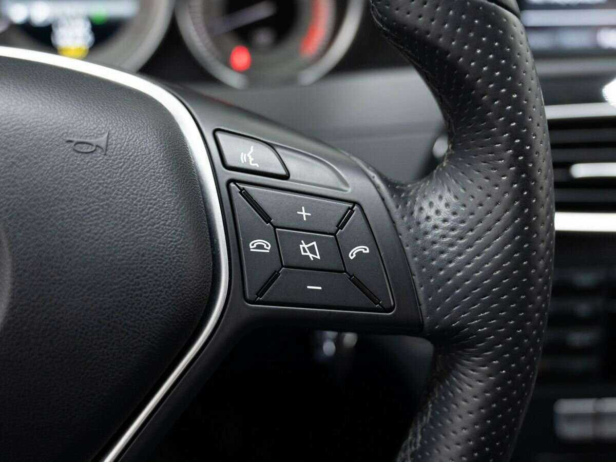 Mercedes-Benz C-Класс б/у, 2013, Автоматическая. Фото: #19