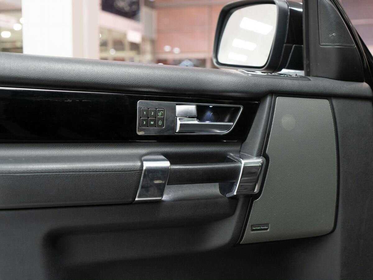 Land Rover Discovery б/у, 2013, Автоматическая. Фото: #16