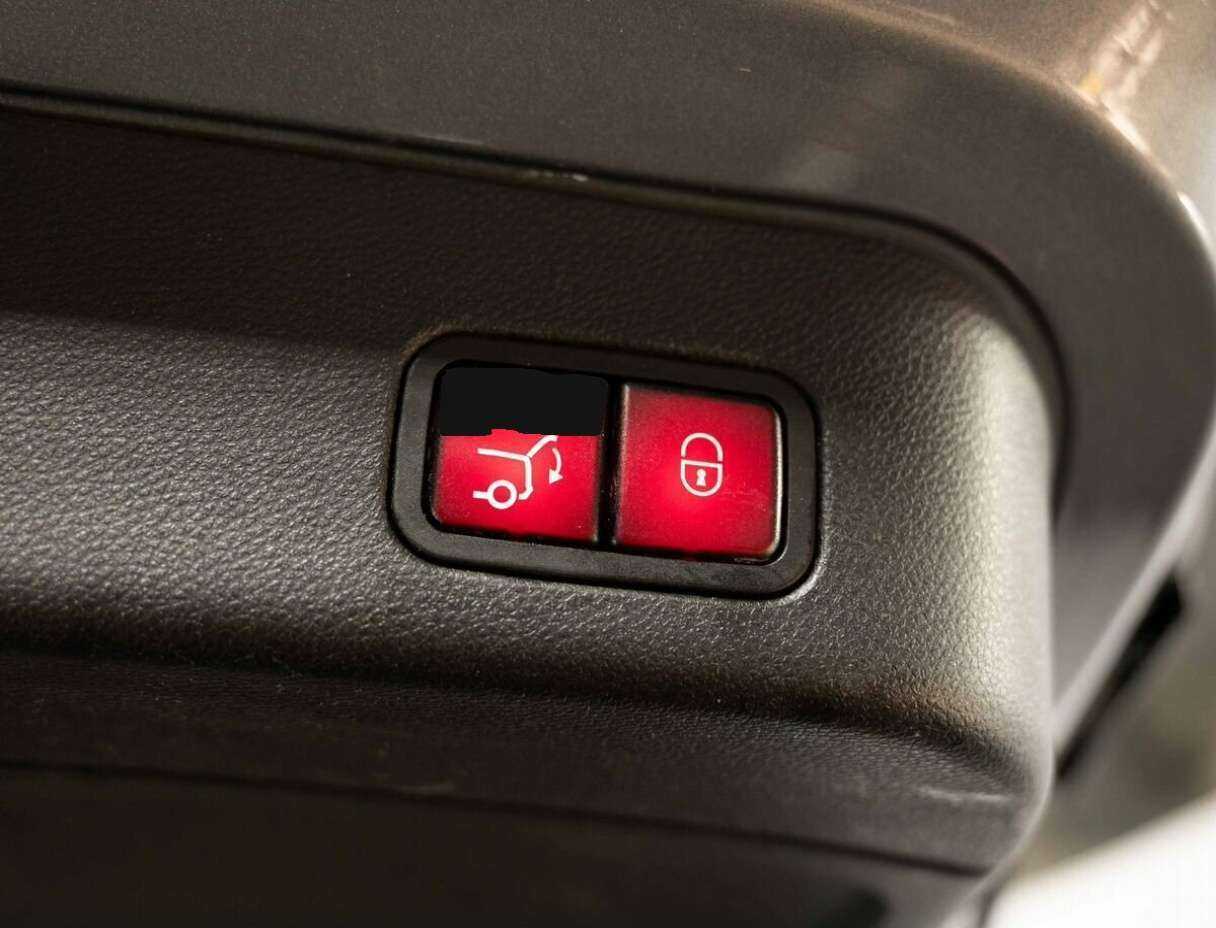 Mercedes-Benz M-Класс б/у, 2012, Автоматическая. Фото: #28