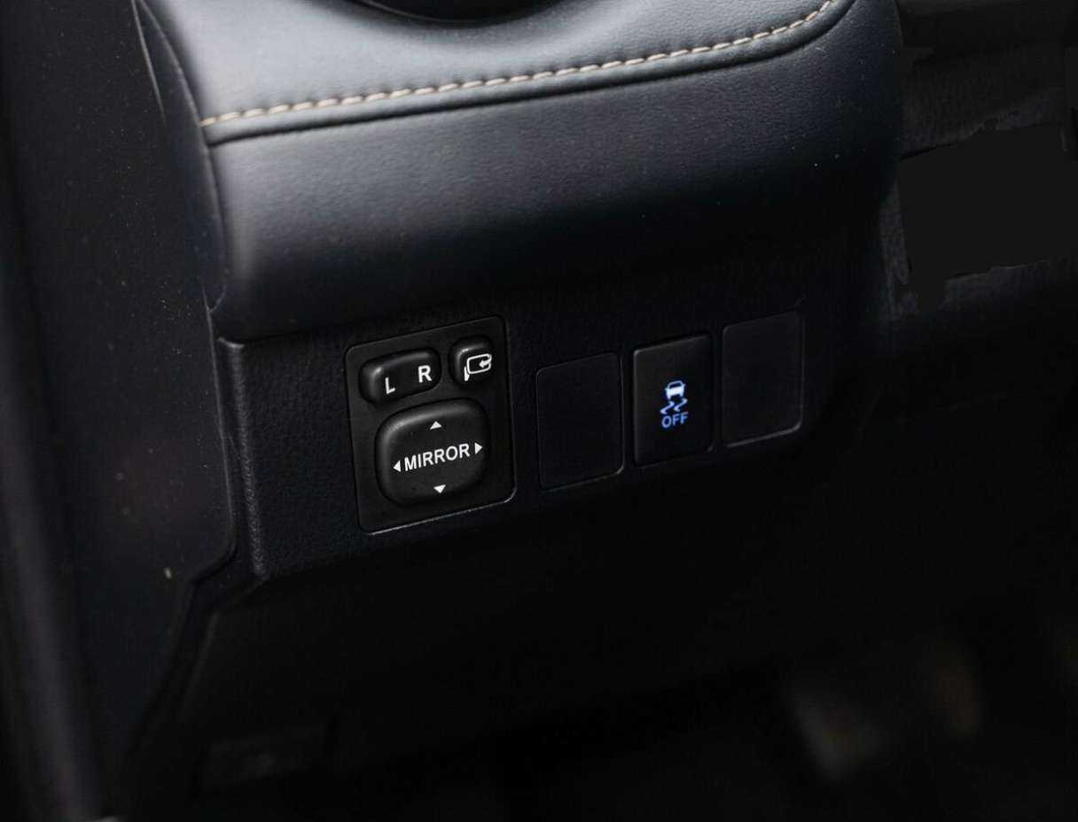 Toyota RAV4 б/у, 2014, Вариатор. Фото: #17