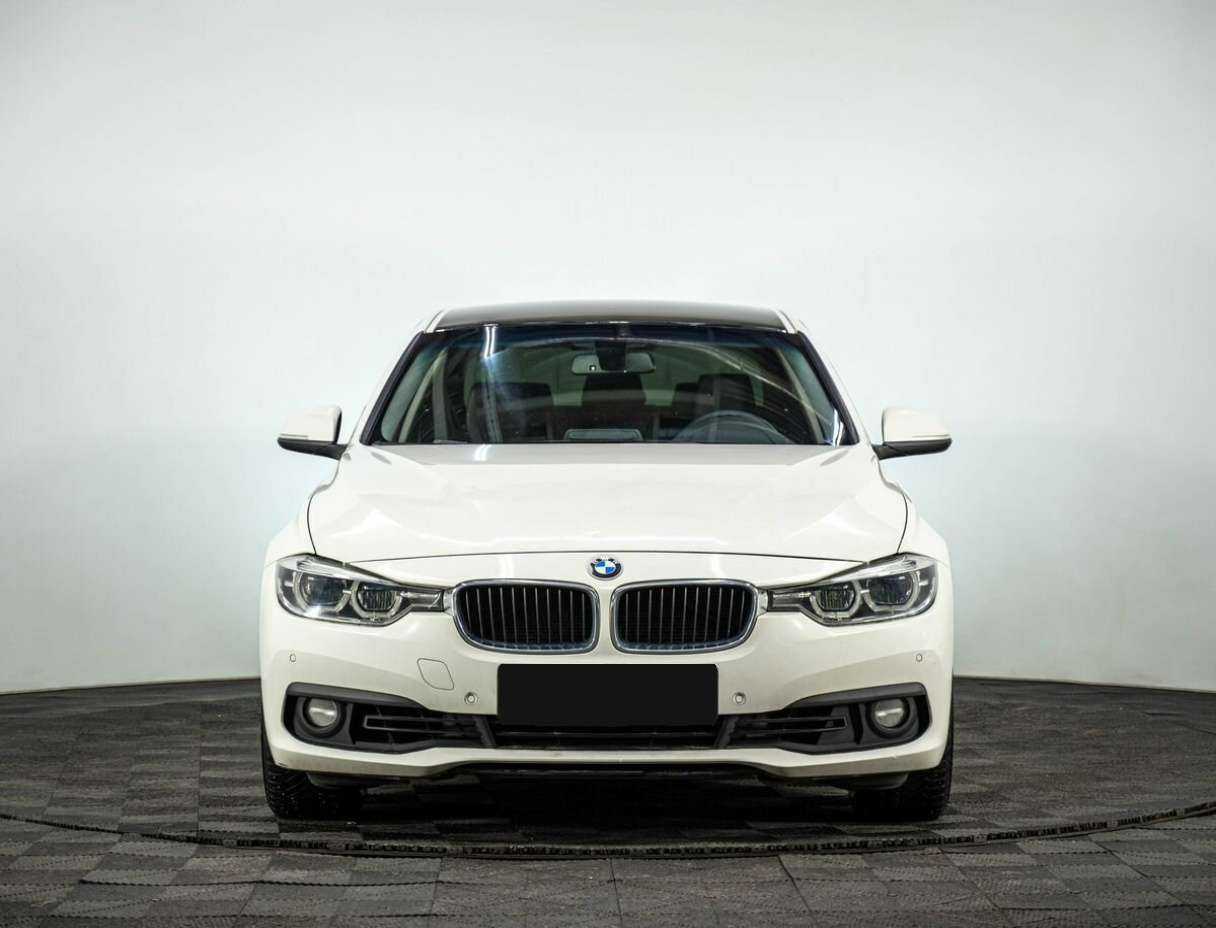 BMW 3 серии б/у, 2016, Автоматическая. Фото: #1