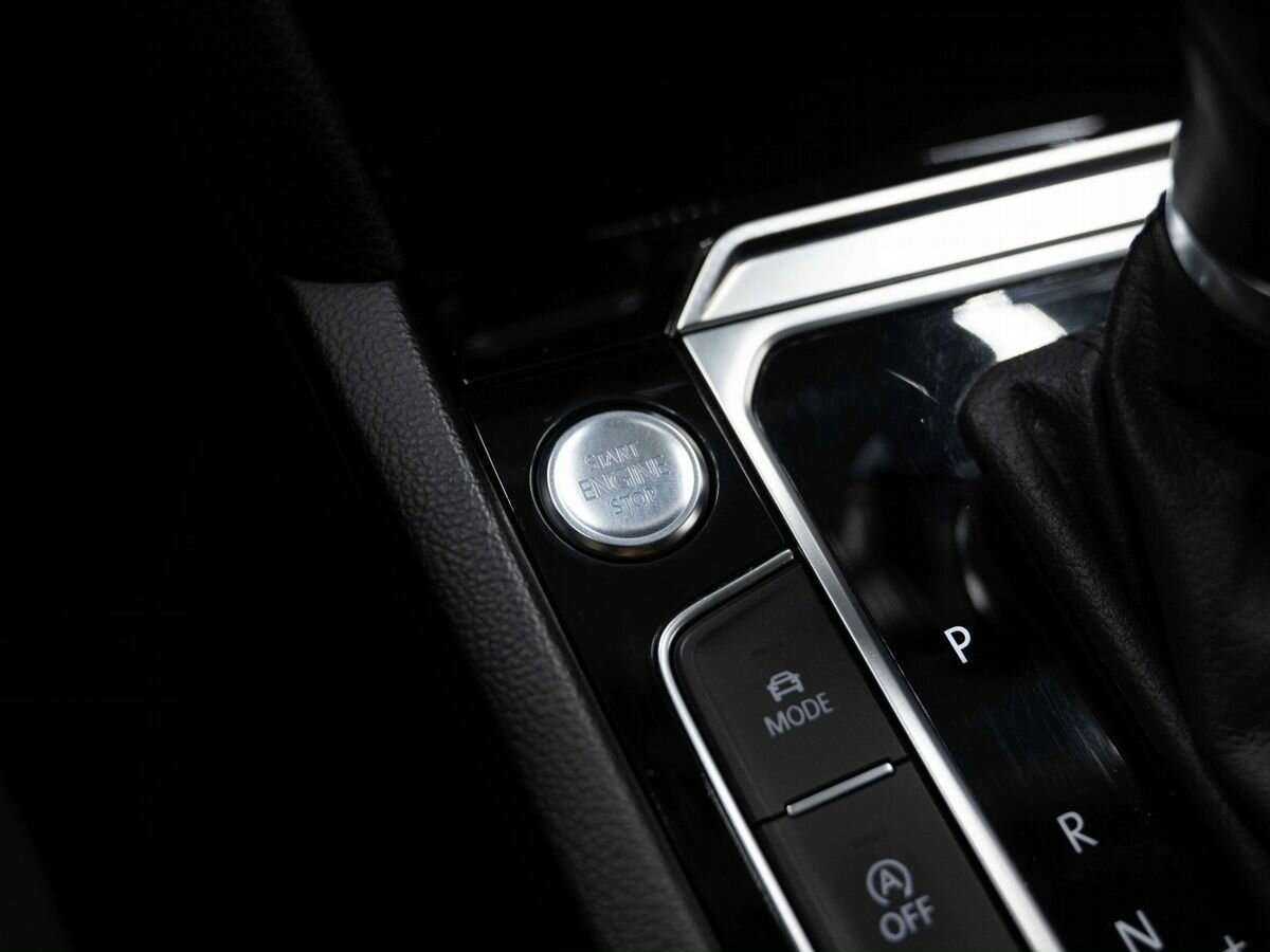 Volkswagen Passat б/у, 2019, Роботизированная. Фото: #20