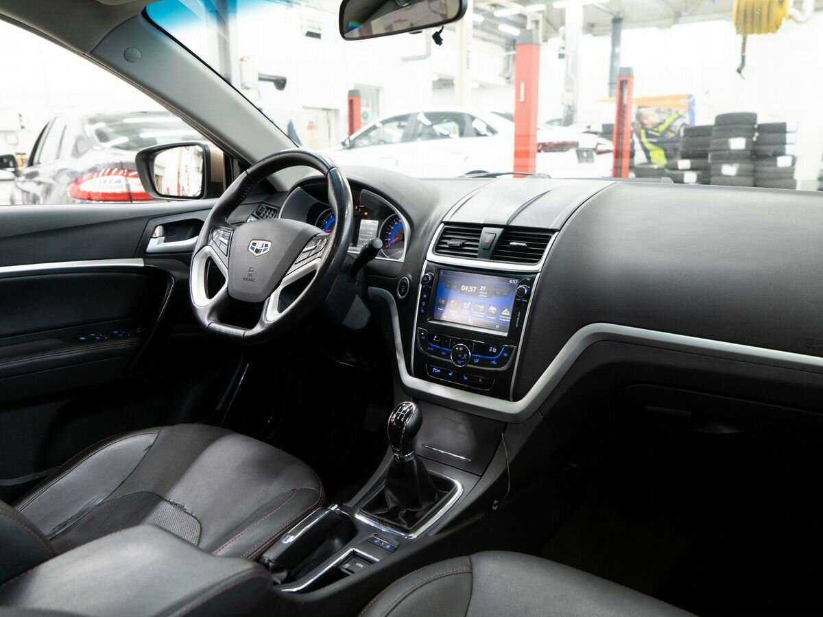 Geely Emgrand 7 б/у, 2016, Механическая. Фото: #15