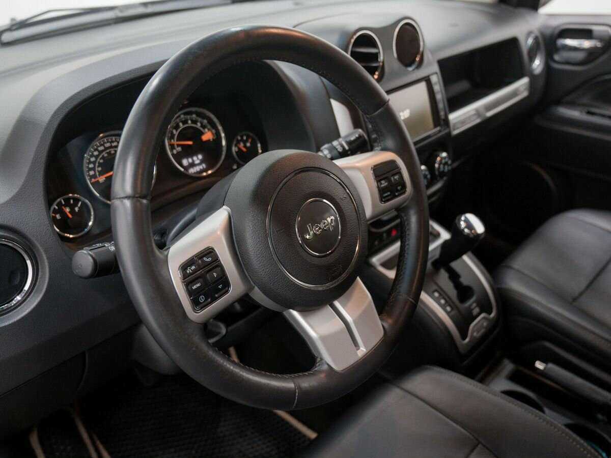Jeep Compass б/у, 2013, Автоматическая. Фото: #15