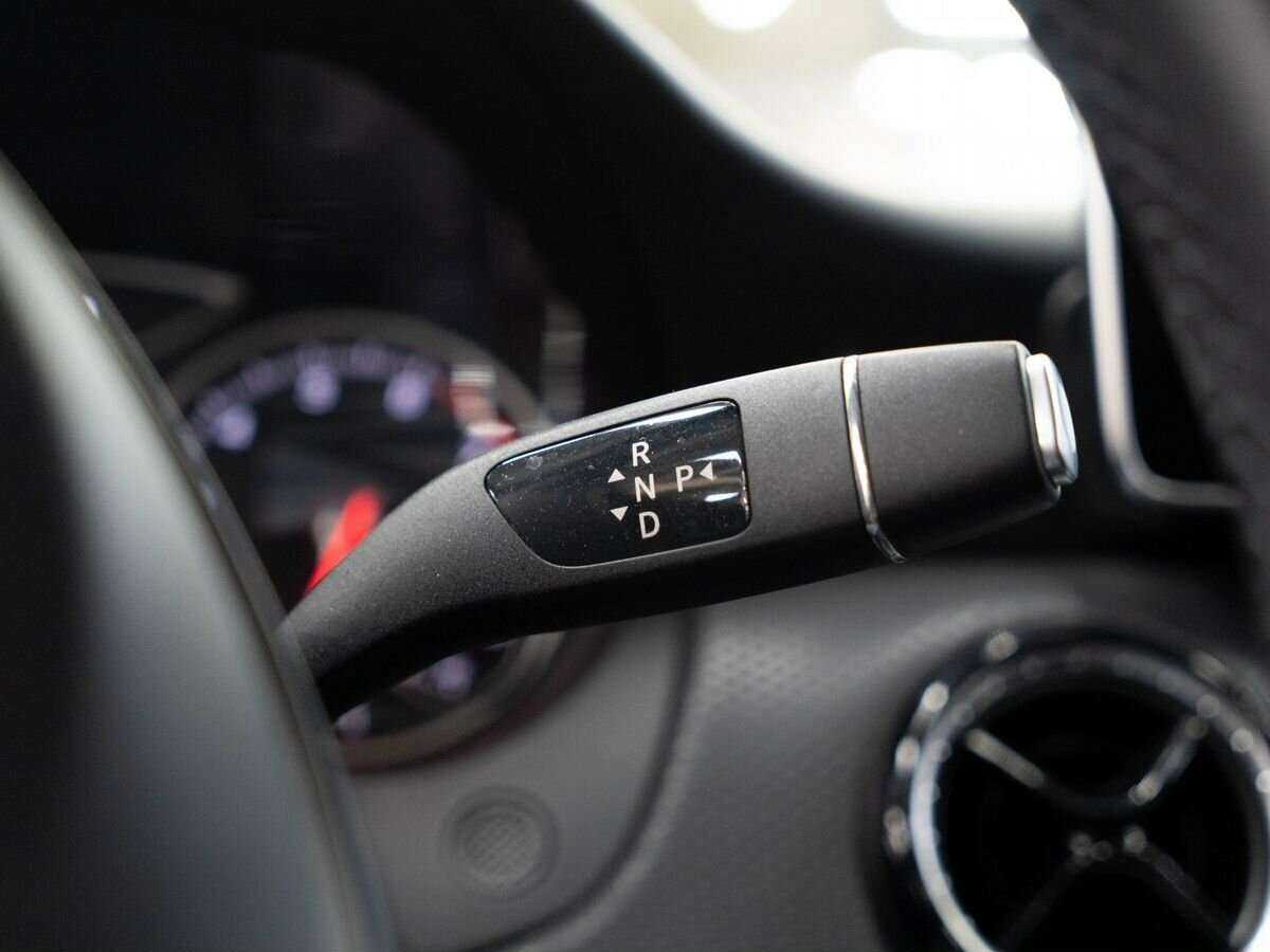 Mercedes-Benz A-Класс б/у, 2016, Роботизированная. Фото: #11