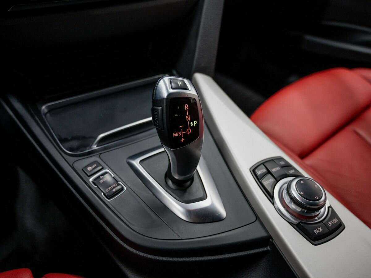 BMW 3 серии б/у, 2015, Автоматическая. Фото: #17