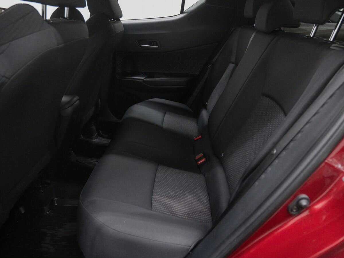 Toyota C-HR б/у, 2018, Вариатор. Фото: #9