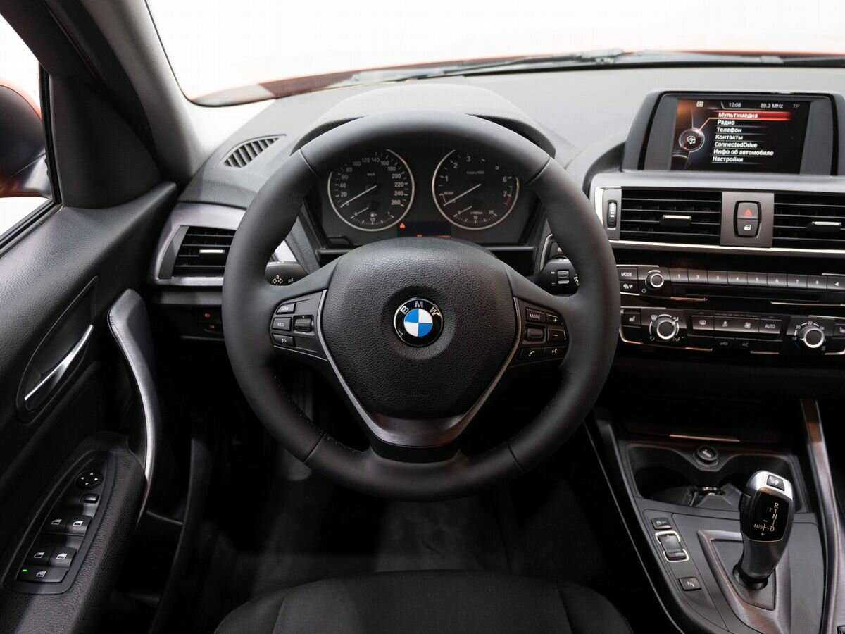 BMW 1 серии б/у, 2017, Автоматическая. Фото: #13