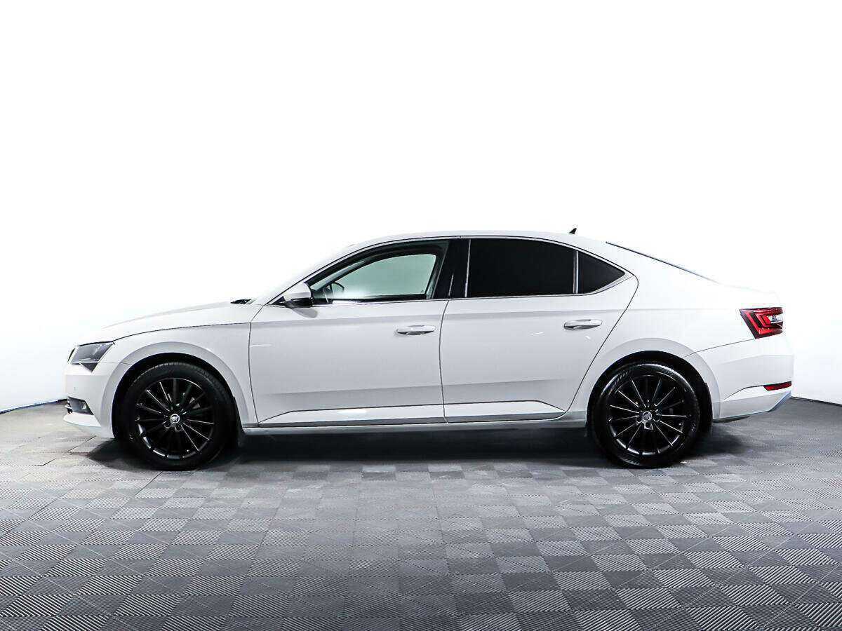 Skoda Superb б/у, 2017, Роботизированная. Фото: #6