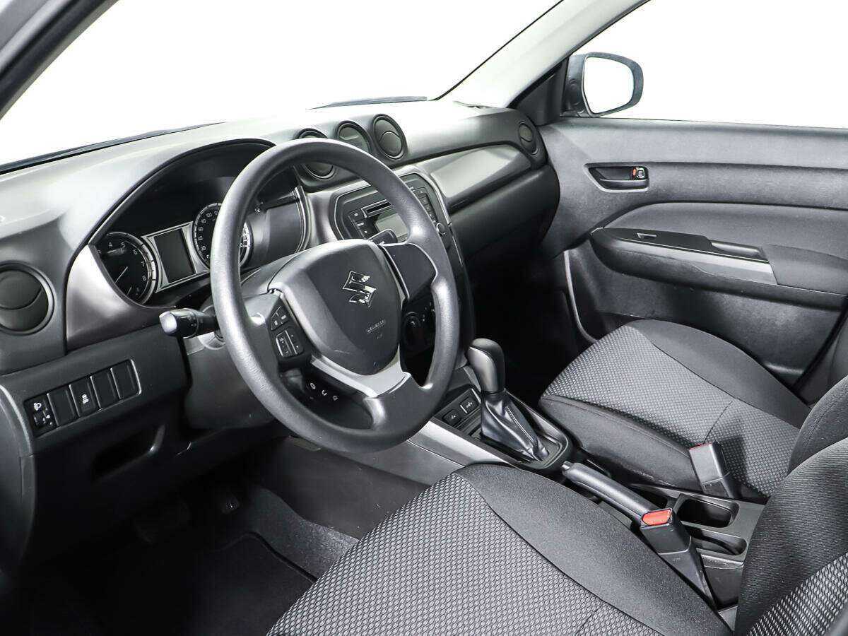 Suzuki Vitara б/у, 2021, Автоматическая. Фото: #12