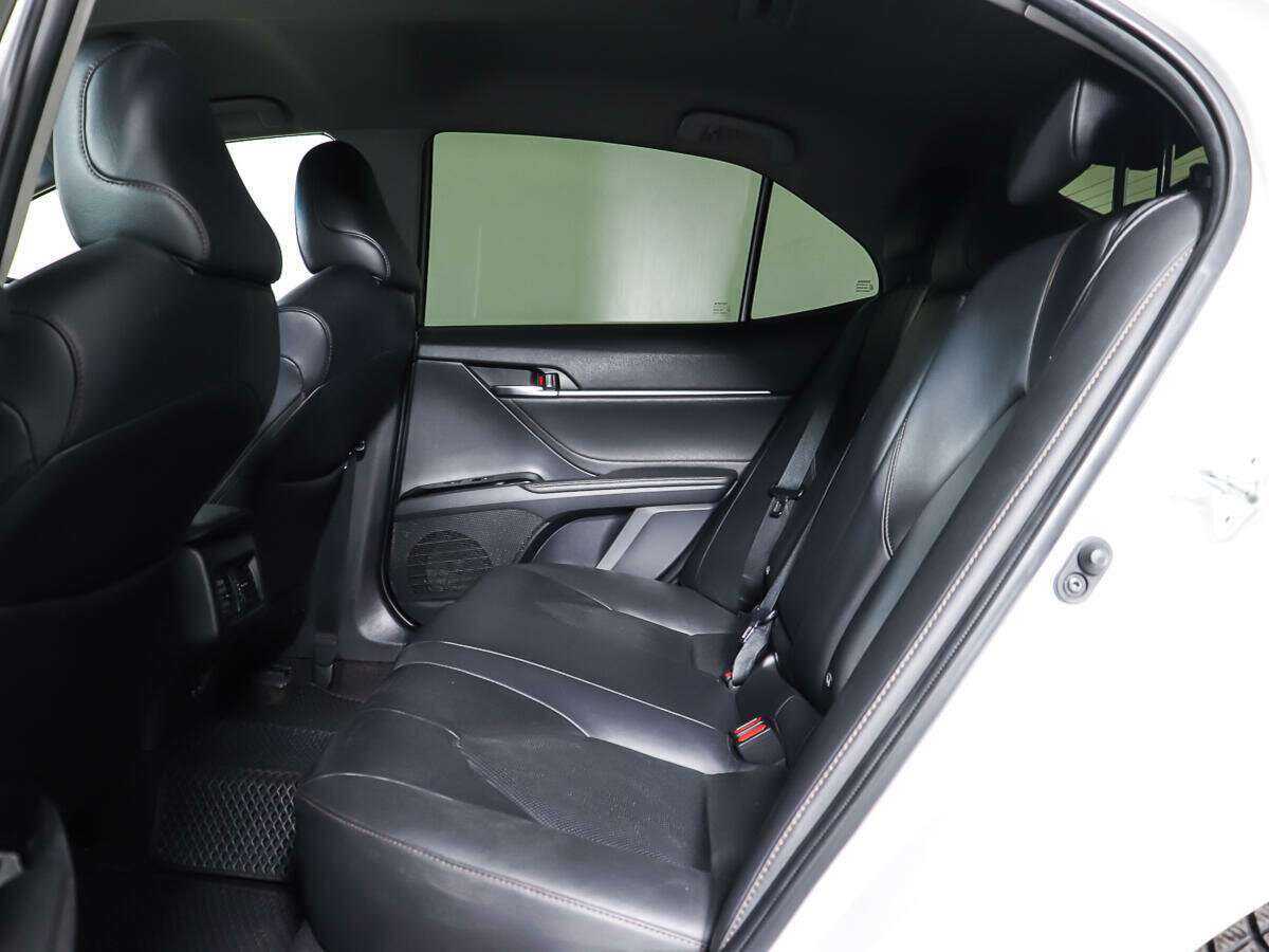 Toyota Camry б/у, 2018, Автоматическая. Фото: #9