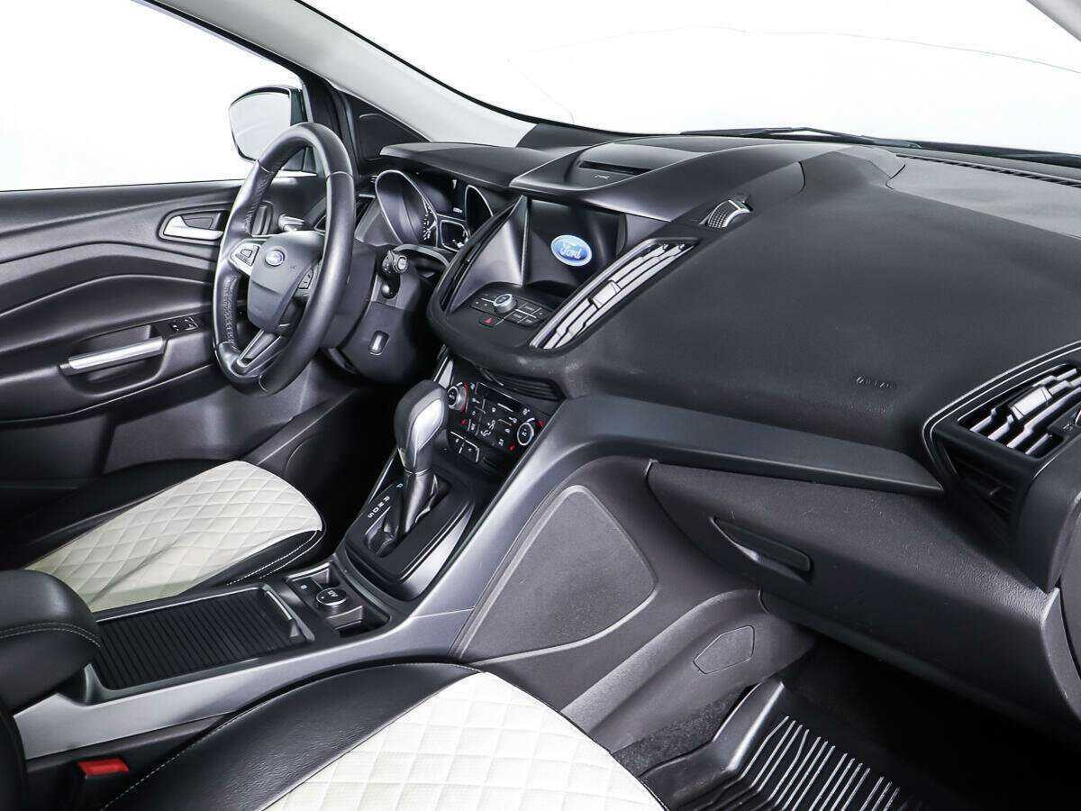 Ford Kuga б/у, 2019, Автоматическая. Фото: #8