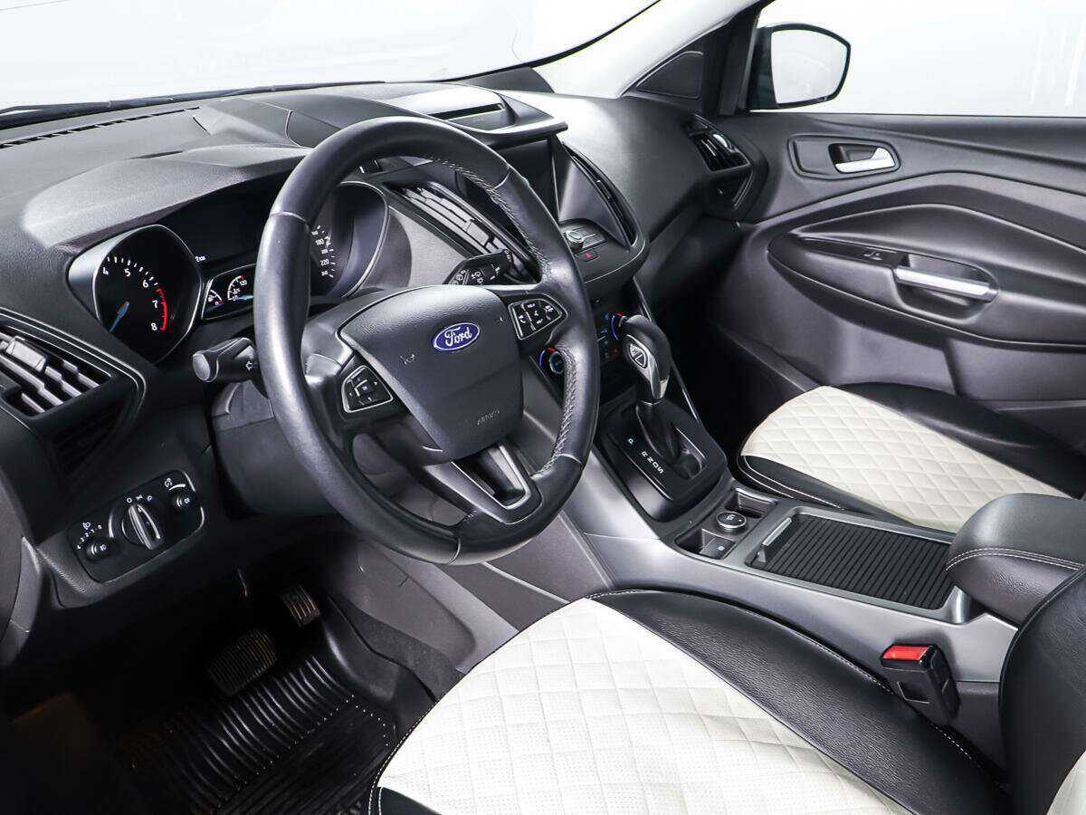 Ford Kuga б/у, 2019, Автоматическая. Фото: #12