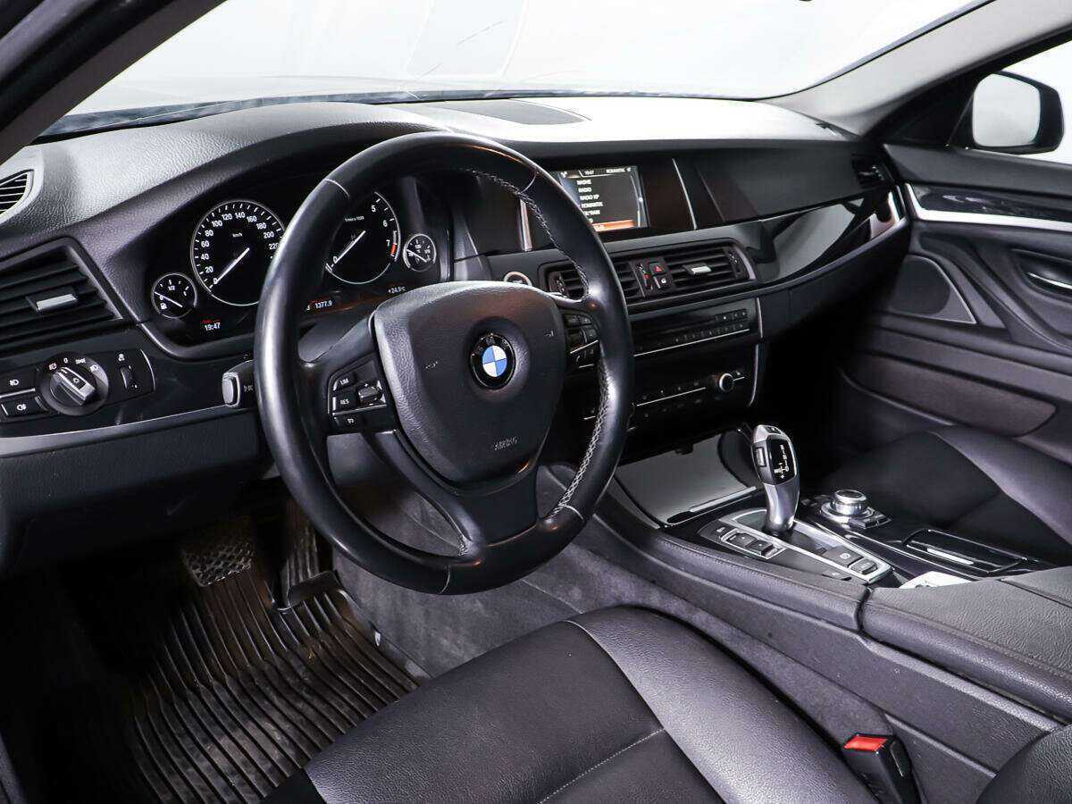 BMW 5 серии б/у, 2015, Автоматическая. Фото: #12