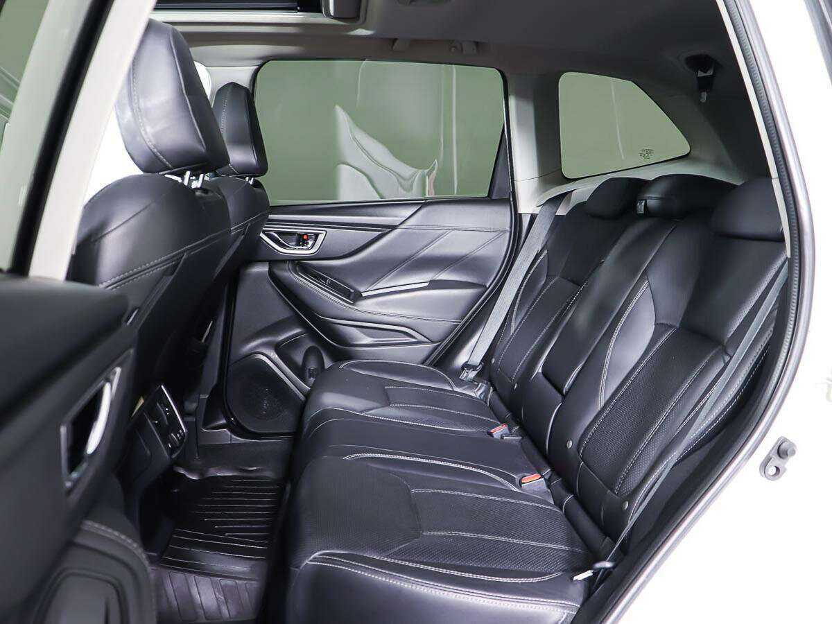 Subaru Forester б/у, 2019, Вариатор. Фото: #11