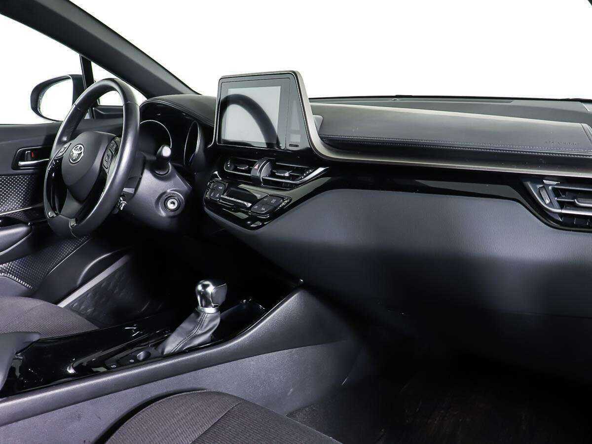 Toyota C-HR б/у, 2019, Вариатор. Фото: #8