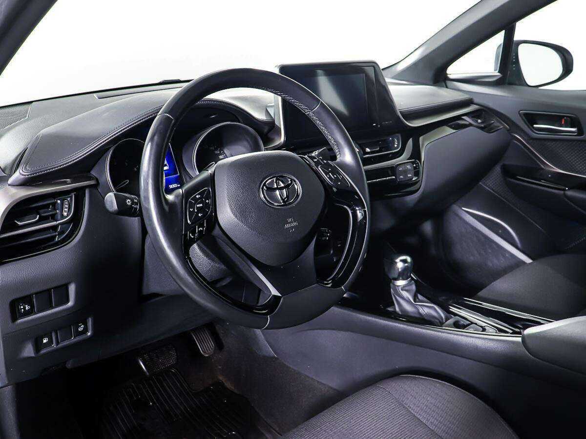 Toyota C-HR б/у, 2019, Вариатор. Фото: #12