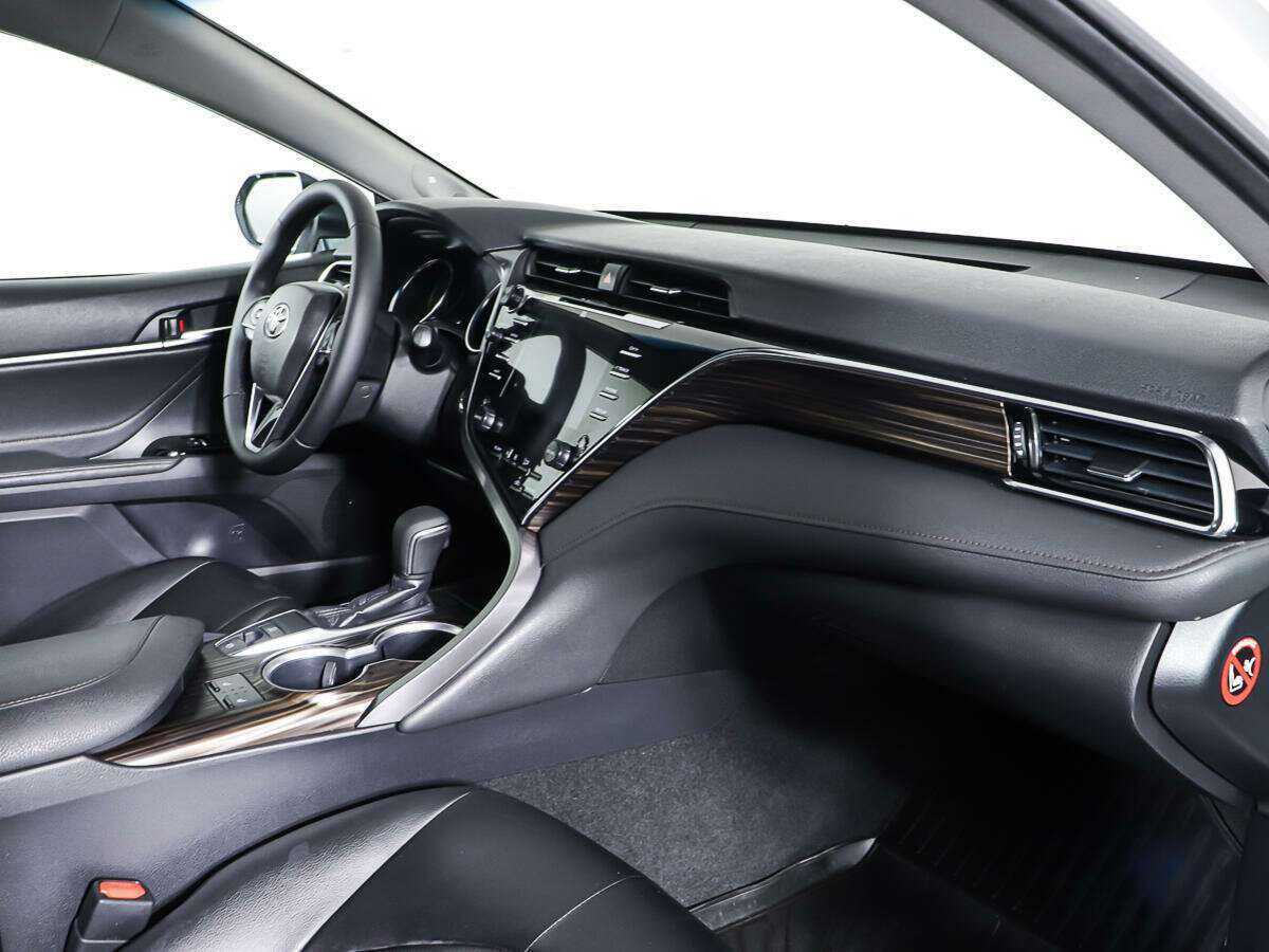 Toyota Camry б/у, 2018, Автоматическая. Фото: #8