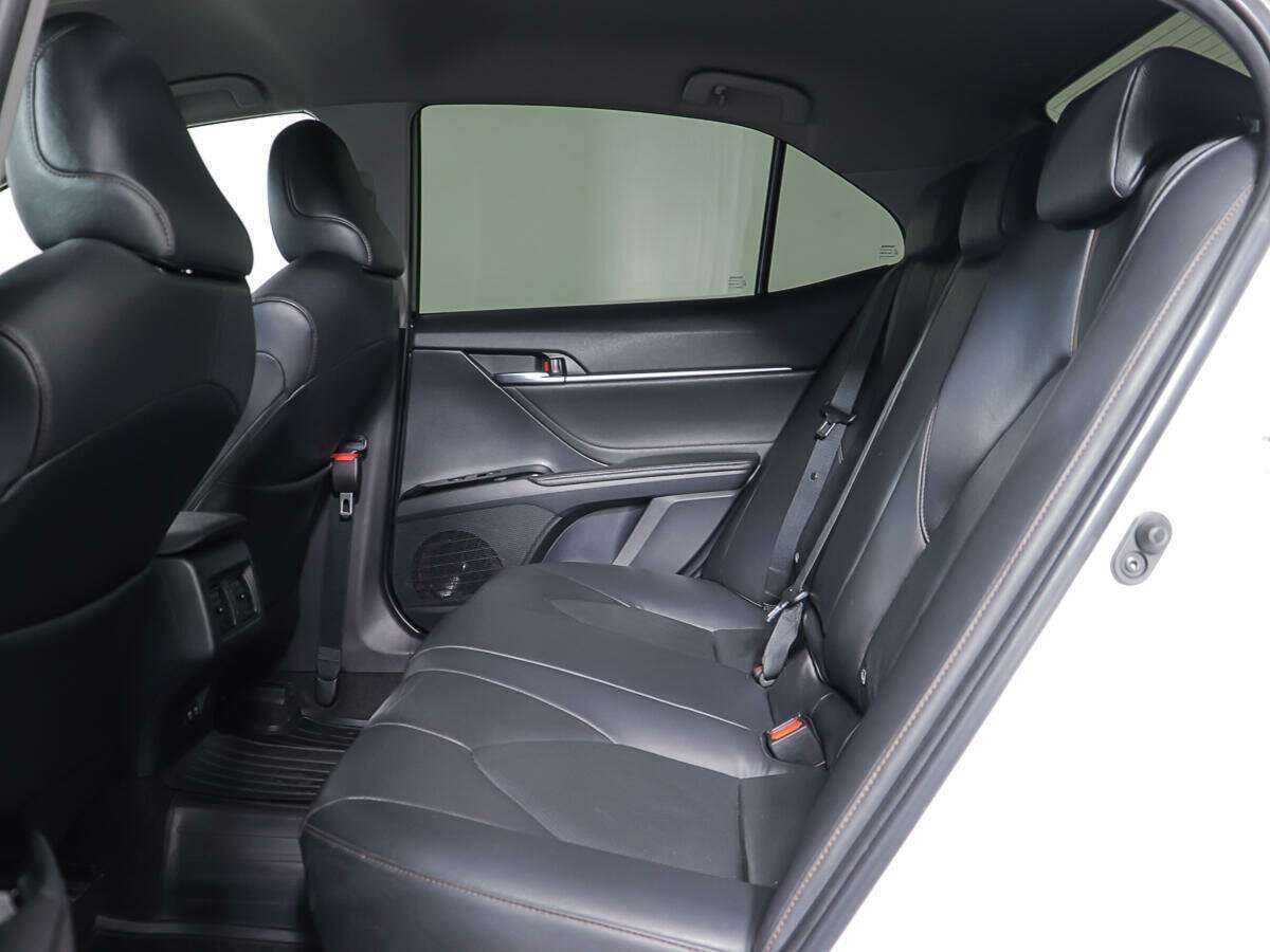 Toyota Camry б/у, 2018, Автоматическая. Фото: #9