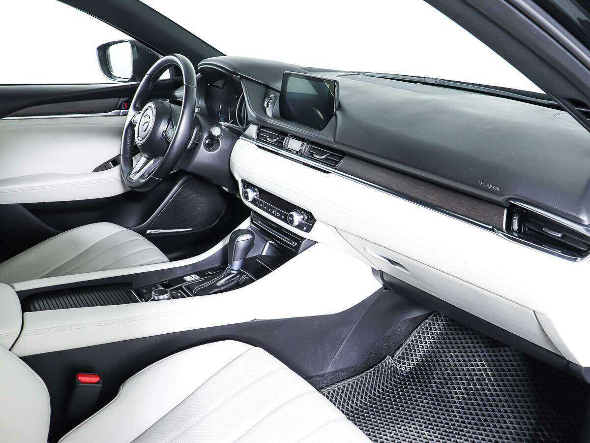 Mazda 6 б/у, 2020, Автоматическая. Фото: #8