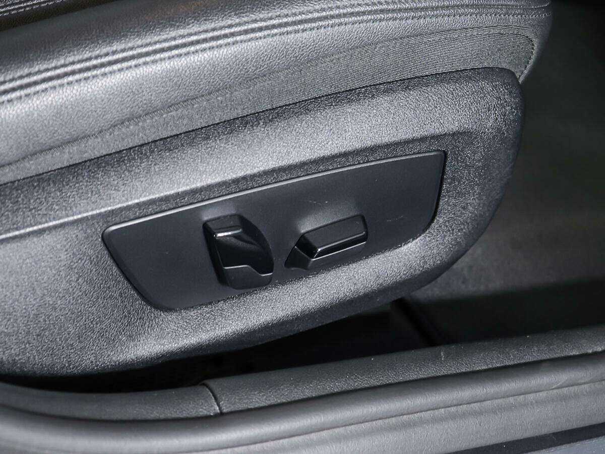 BMW 5 серии б/у, 2017, Автоматическая. Фото: #16