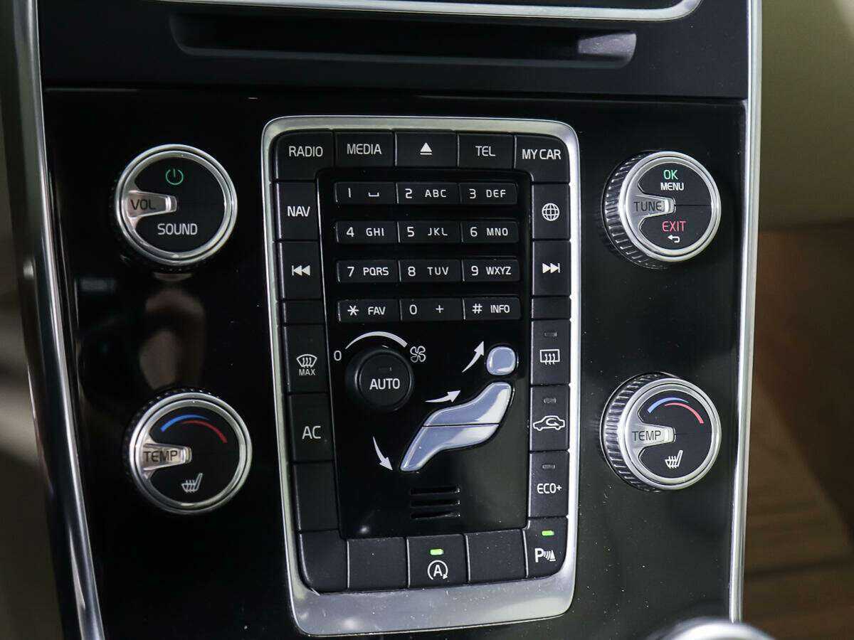 Volvo S60 б/у, 2014, Автоматическая. Фото: #18