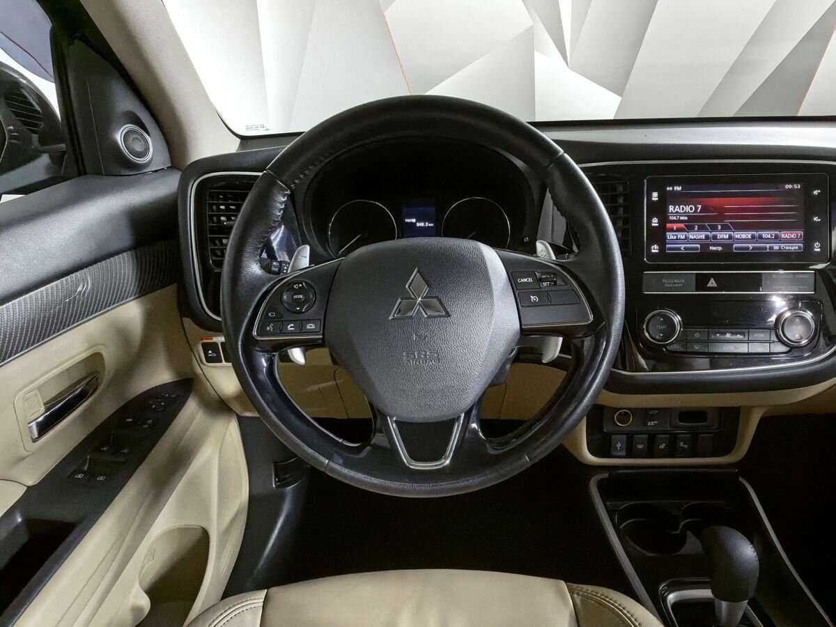 Mitsubishi Outlander б/у, 2019, Вариатор. Фото: #14